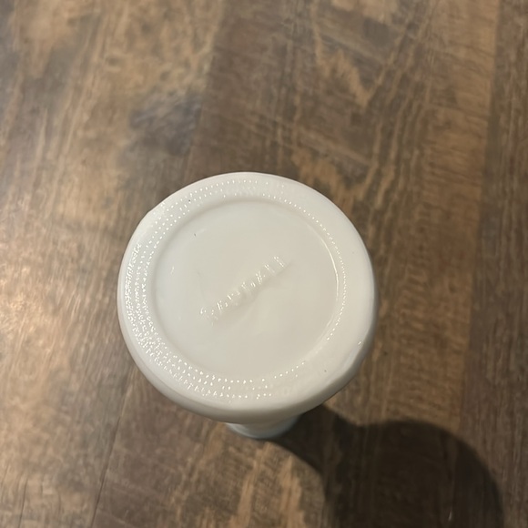 Vintage White Randall Milk Glass Six Inch 3 Tier Base Art Deco Style Bud Vase - Picture 2 of 4